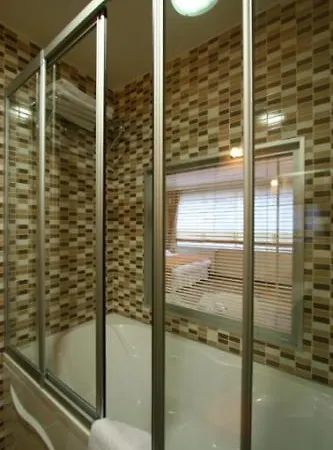 Hotel Arach Harbiye 2*