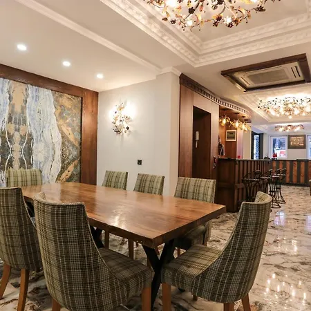 Arach Harbiye Hotel Stambuł