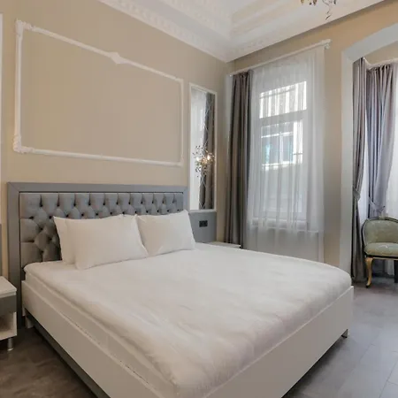 Hotel Arach Harbiye 2*