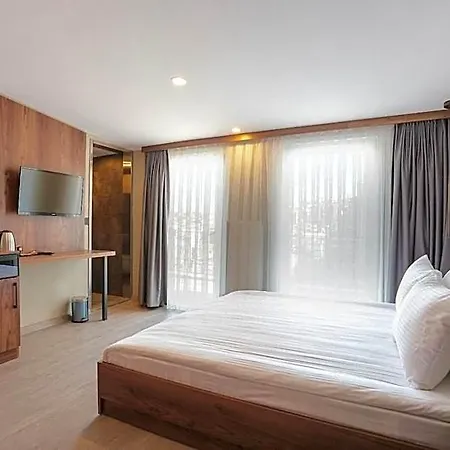 Hotel Arach Harbiye Istambul