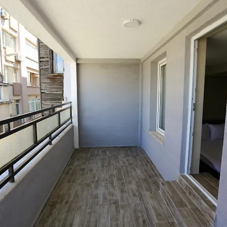 Arach Harbiye Hotel 2*