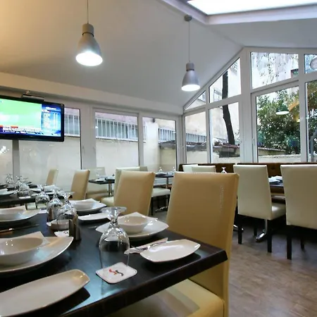 阿拉赫海比耶酒店 2*