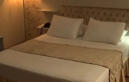 Arach Harbiye Hotel 4*