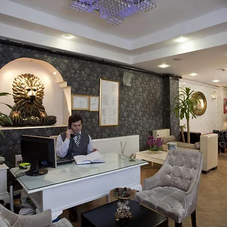 Arach Harbiye Hotel