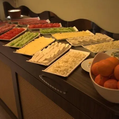 Arach Harbiye 4* Istanbul
